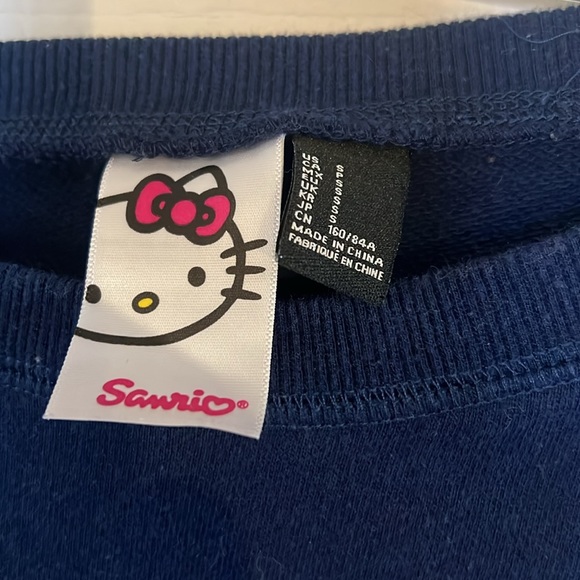 Hello Kitty Vintage crewneck Navy Blue  sweatshirt  woman’s S - Picture 3 of 7